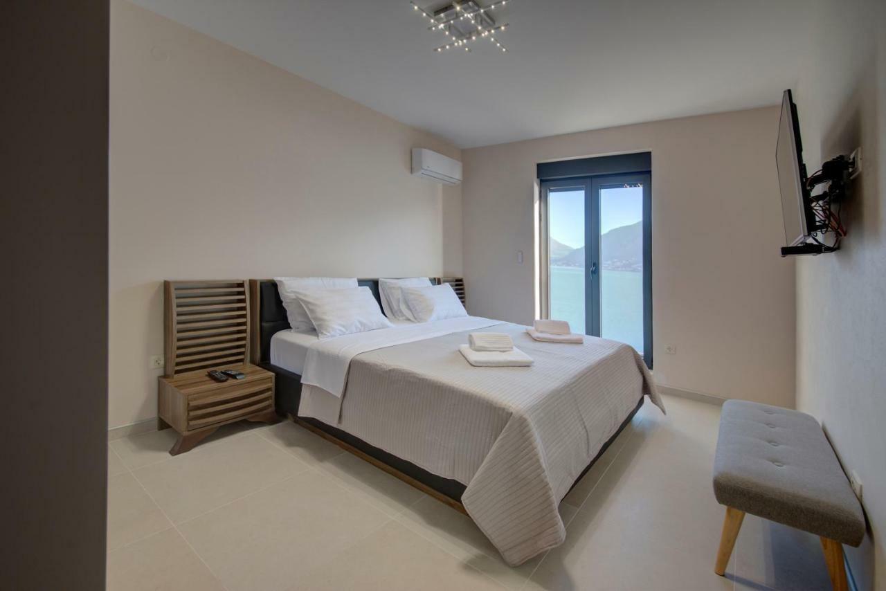 Bajova Kula Luxury Residences Kotor Exterior photo