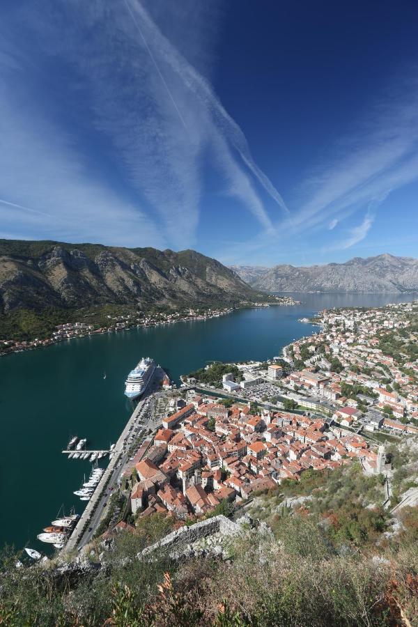 Bajova Kula Luxury Residences Kotor Exterior photo