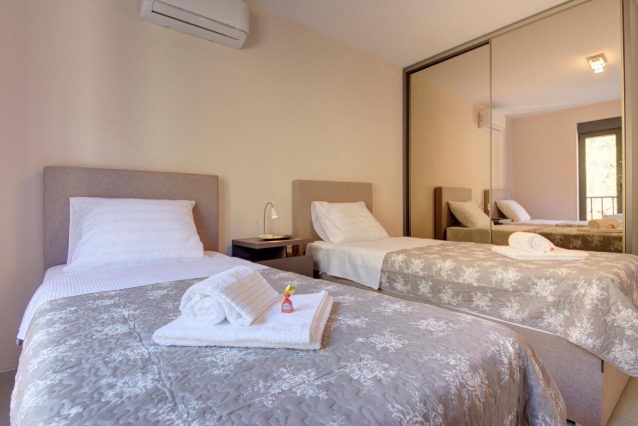Bajova Kula Luxury Residences Kotor Exterior photo
